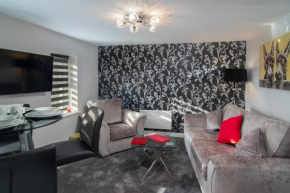 New Luxury Seaview Apt3 Free Parking Special Deal